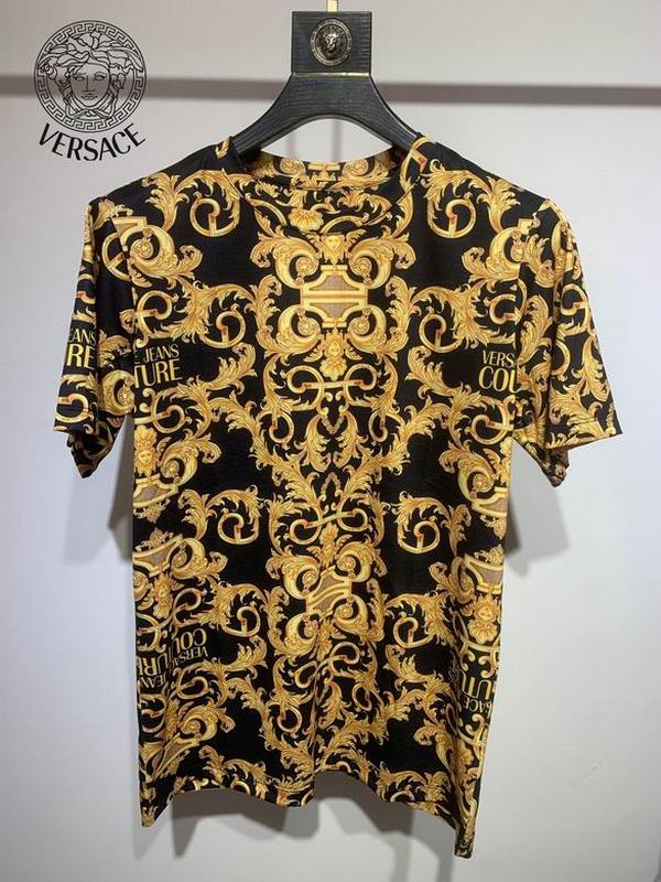 Versace Men's T-shirts 81